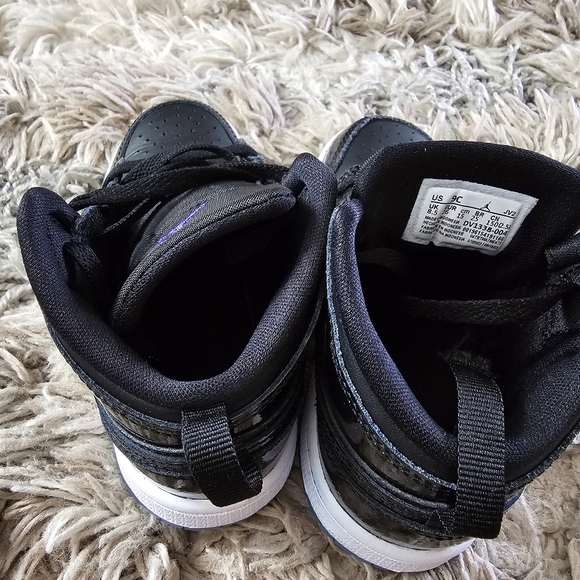 Air Jordan 1 Mid - Black and Blue Space Jam Sneakers - Picture 5 of 7